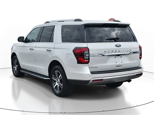 Certified 2022 Ford Expedition Limited image 3