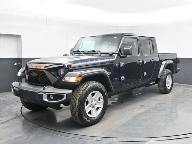 Used 2022 Jeep Gladiator Sport image 8