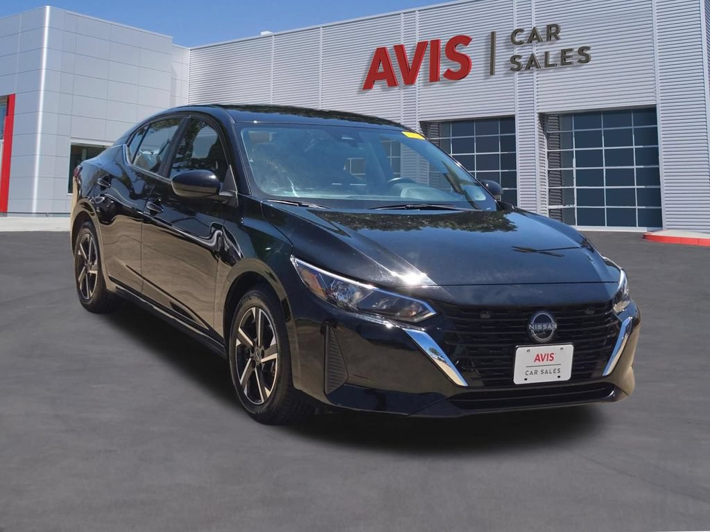 Used 2025 Nissan Sentra SV FWD image 9