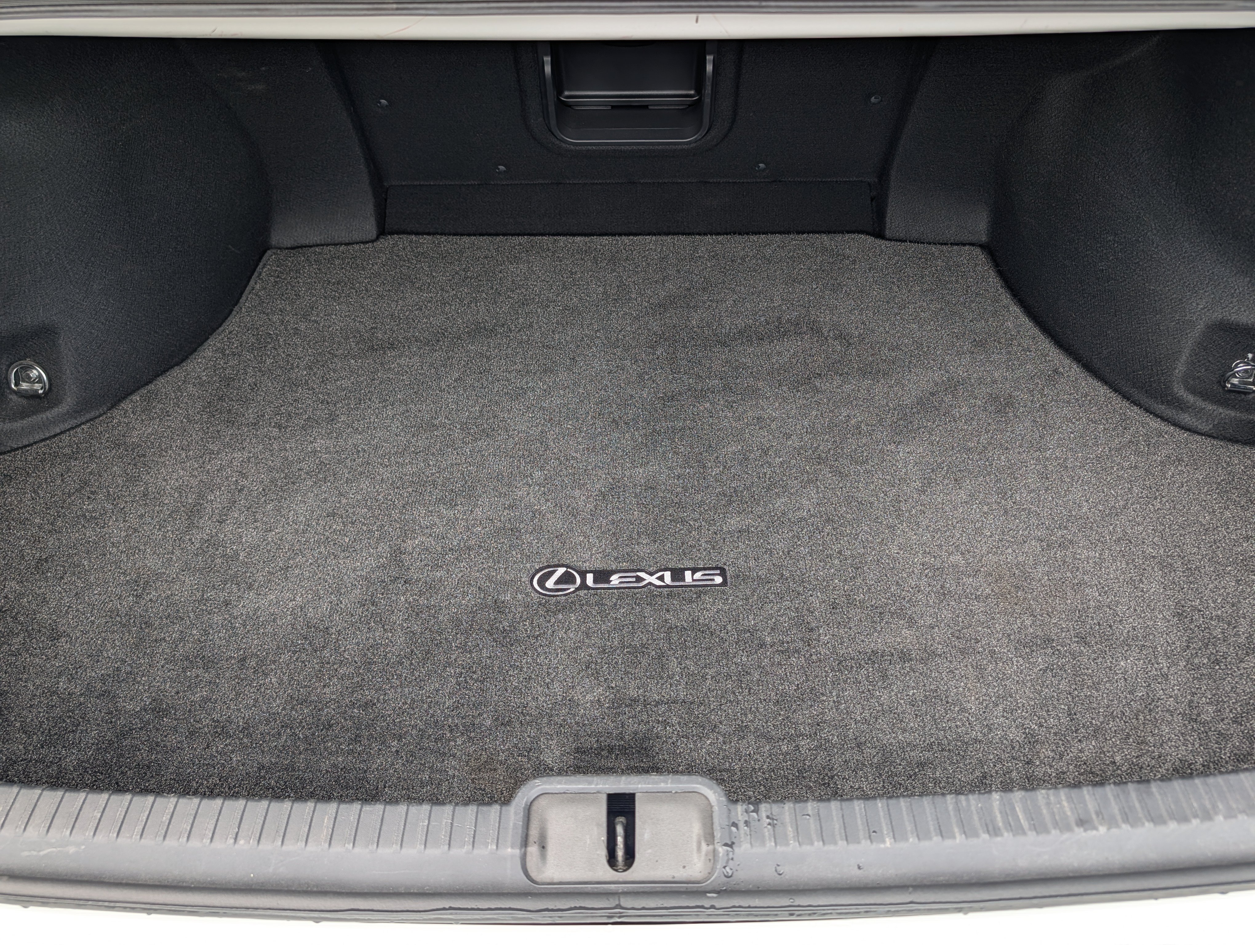 Used 2019 Lexus ES 350 F Sport w/ Accessory Package 2 FWD image 26