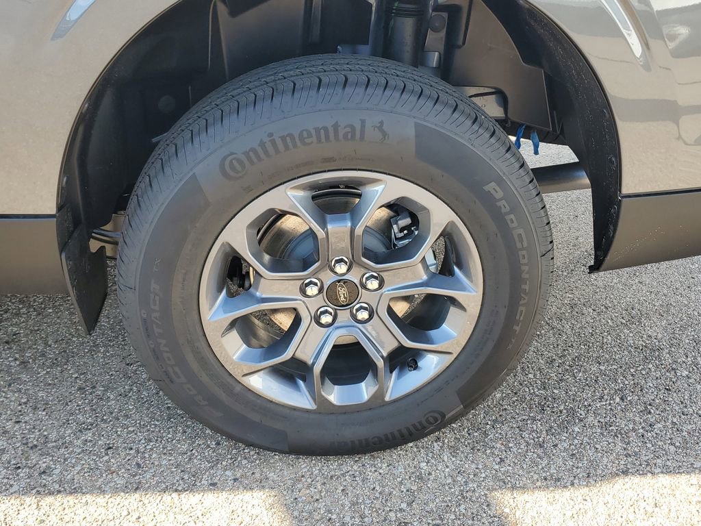 New 2025 Ford Maverick XLT w/ Equipment Group 301A image 5