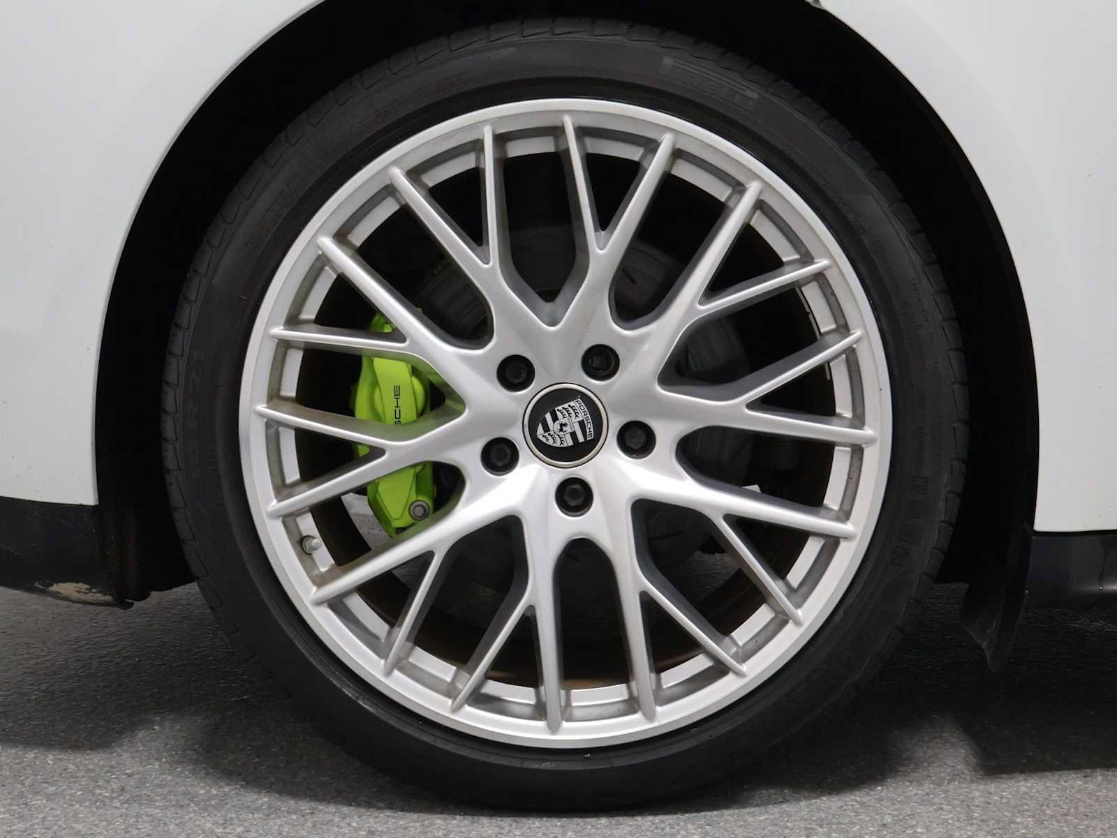 Certified 2023 Porsche Panamera 4S AWD/4WD image 38