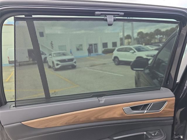 New 2026 Volkswagen Atlas SE image 12