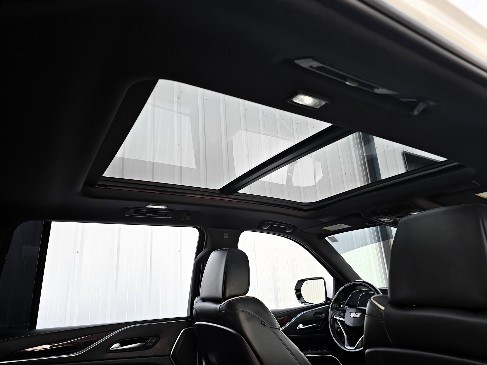 Used 2022 Cadillac Escalade ESV Premium Luxury w/ LPO, Floor Liner Package image 8