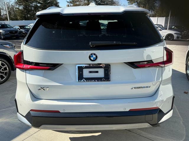 Used 2025 BMW X1 xDrive28i w/ Convenience Package image 5