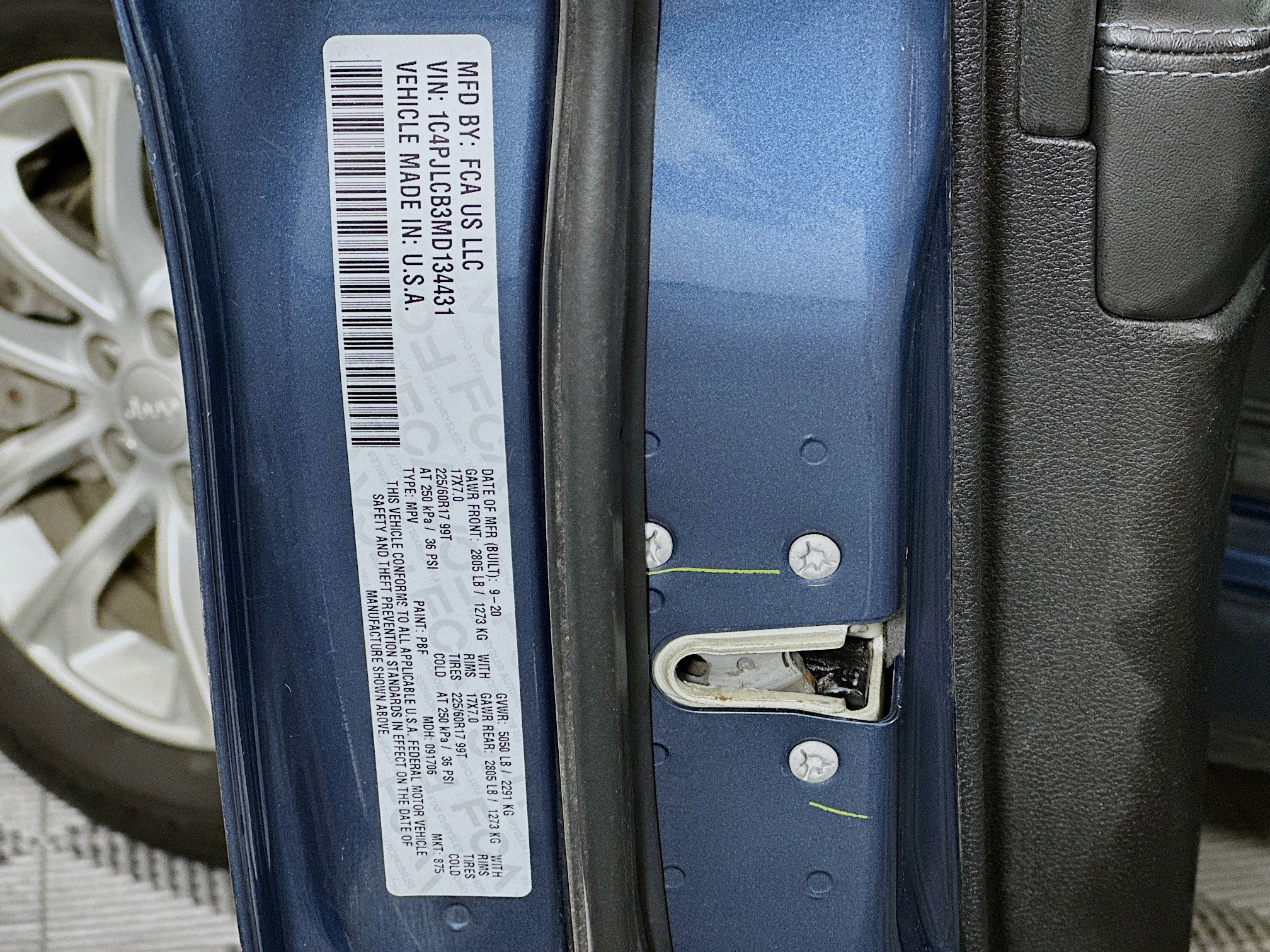 Used 2021 Jeep Cherokee Latitude image 12