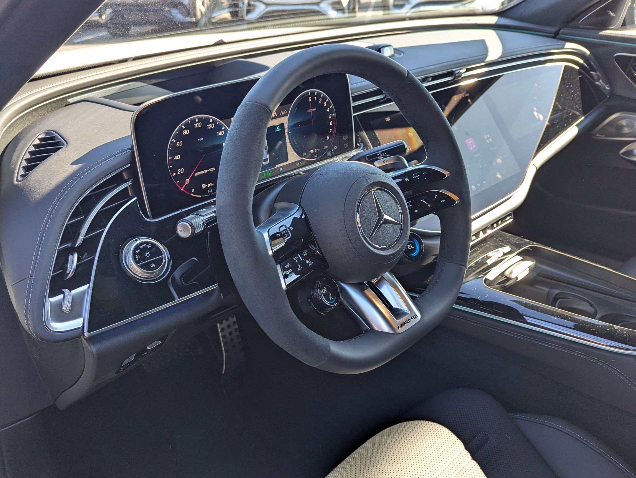New 2026 Mercedes-Benz E 53 AMG e 4MATIC Sedan image 6