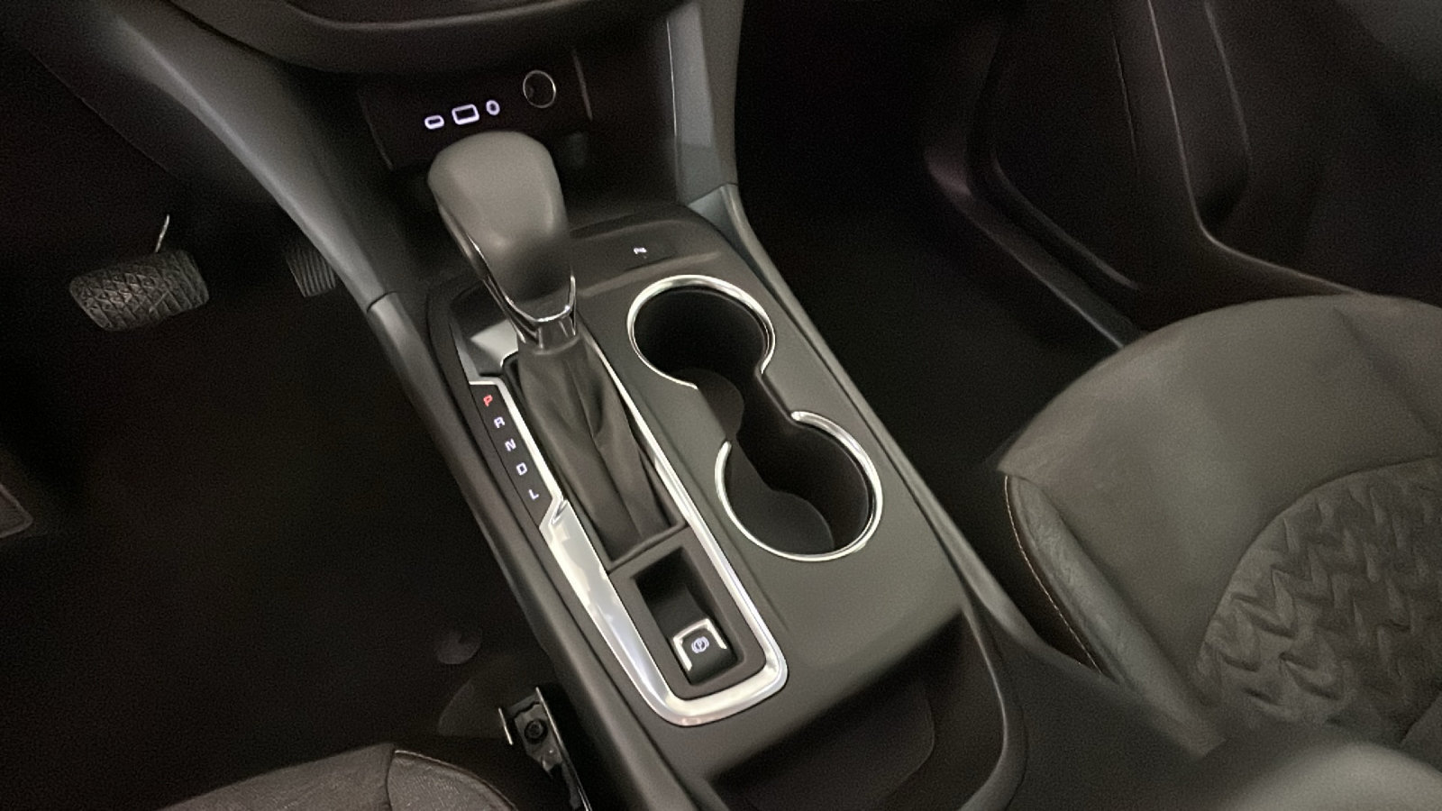 Used 2024 Chevrolet Equinox LT FWD image 26