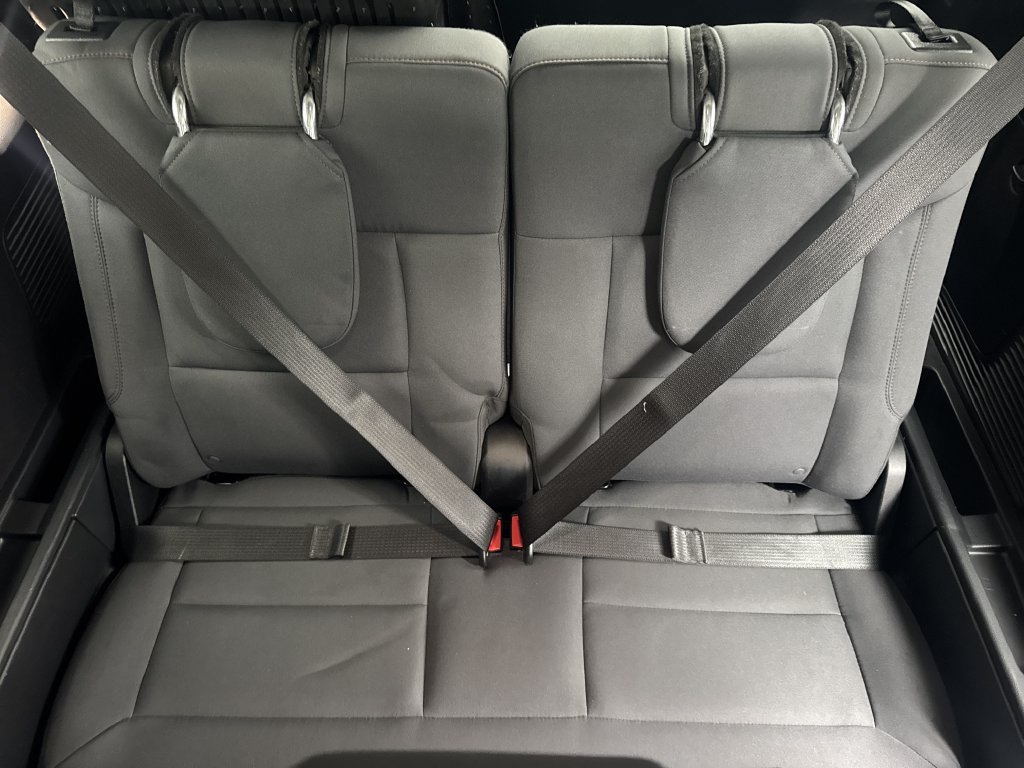 Used 2025 Ford Explorer Active RWD image 21