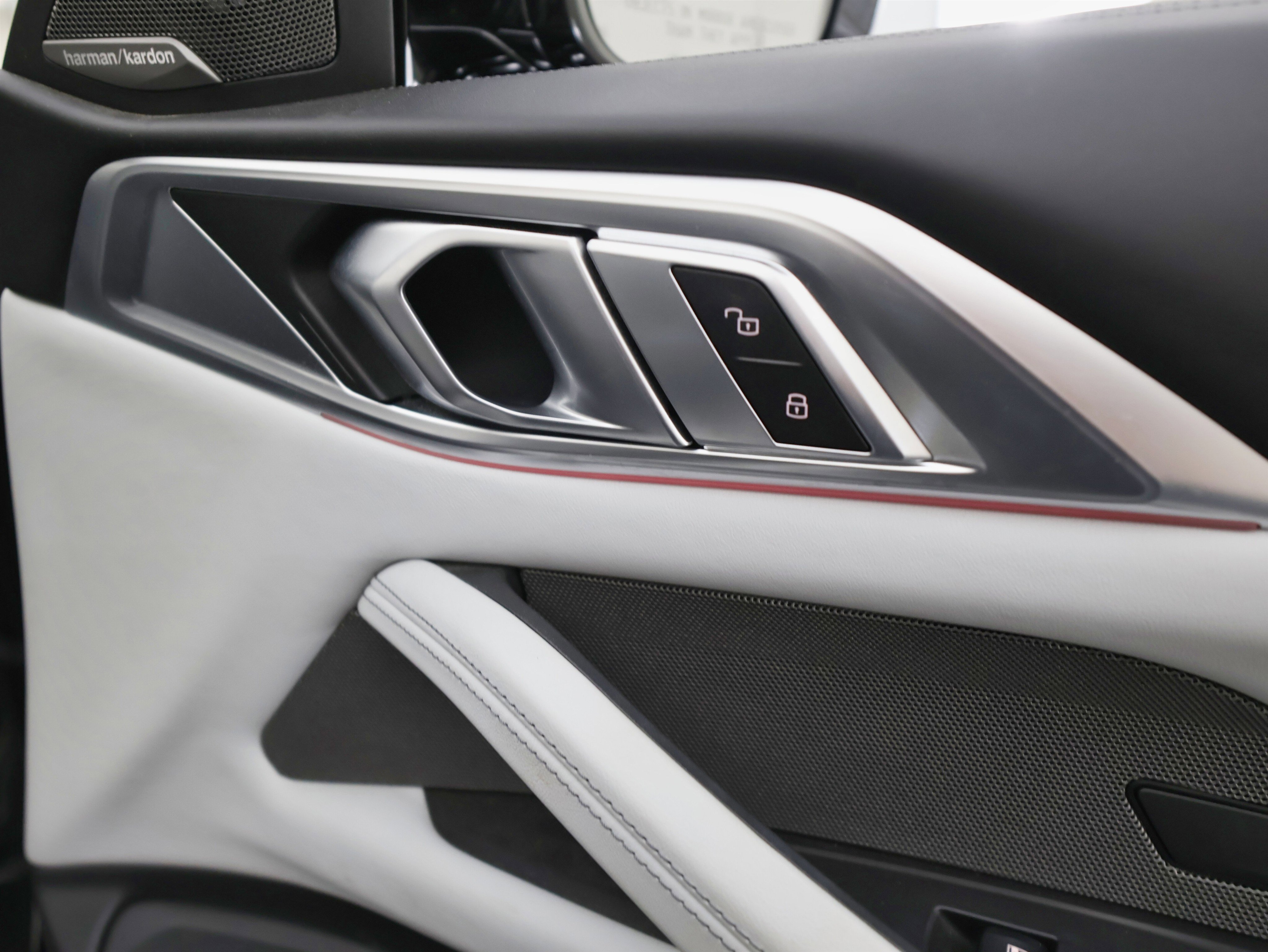 Used 2022 BMW M4 xDrive Competition image 48