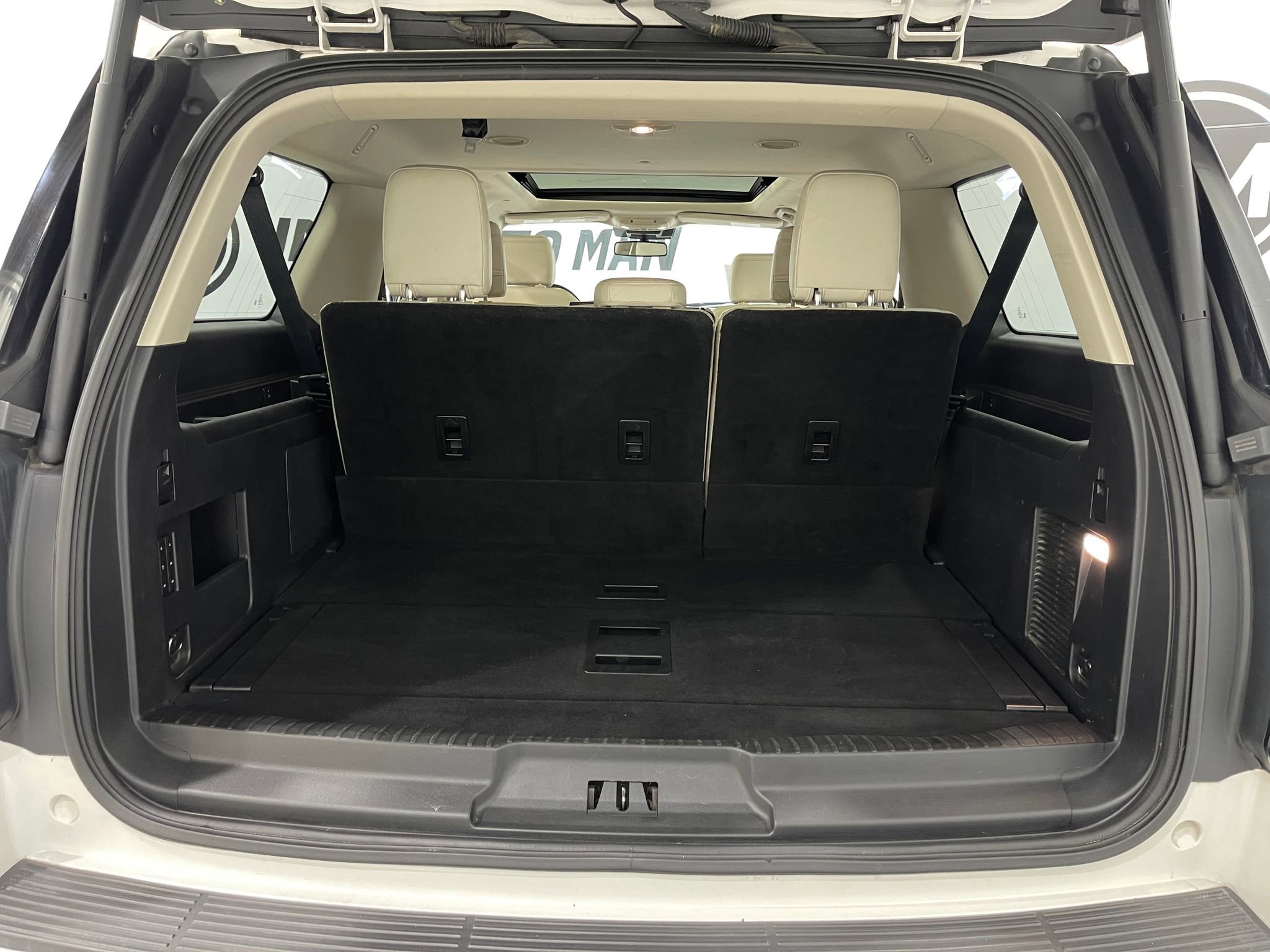 Used 2019 Ford Expedition Max Platinum AWD/4WD image 26