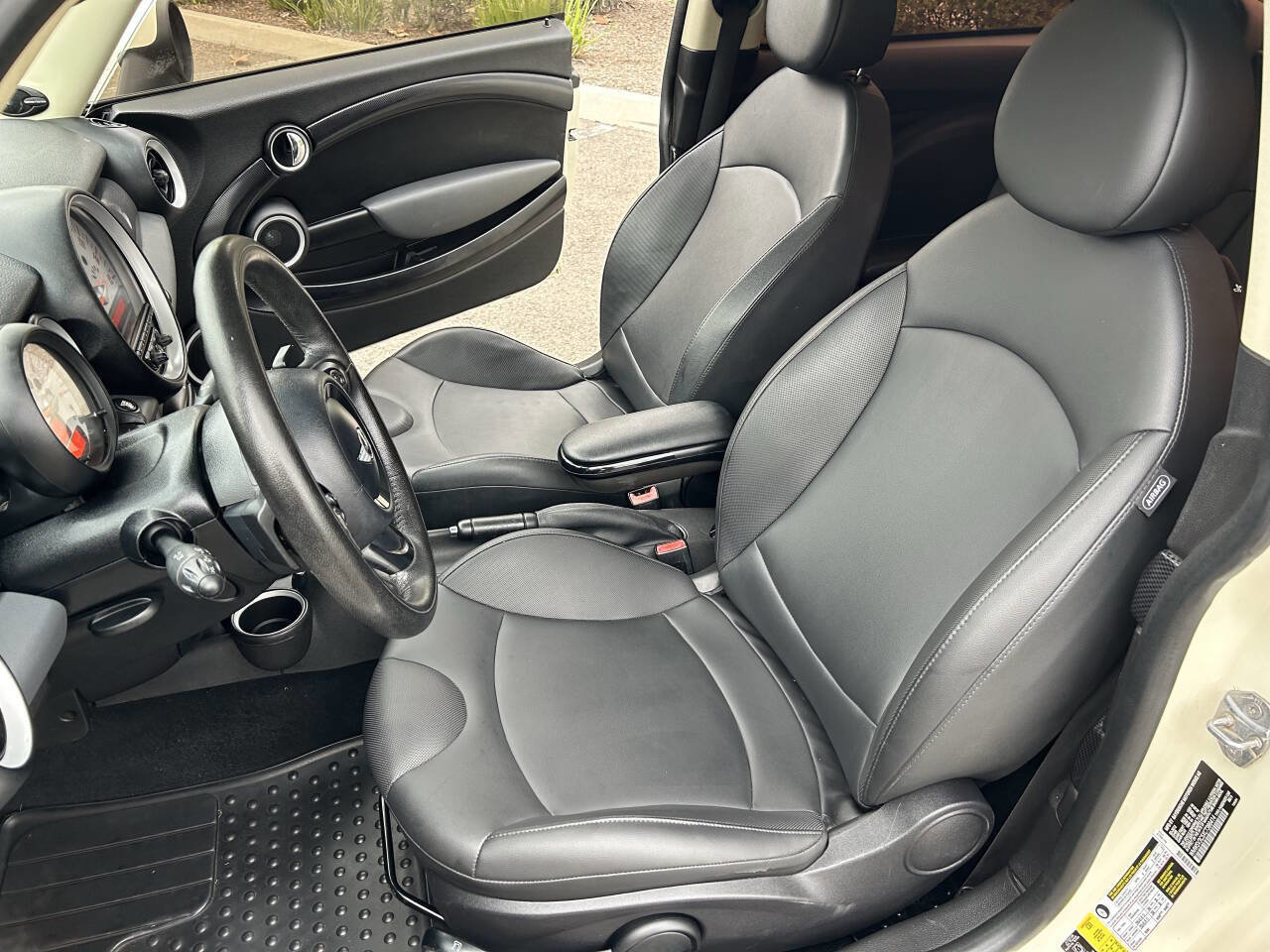 Used 2012 MINI Cooper S image 4