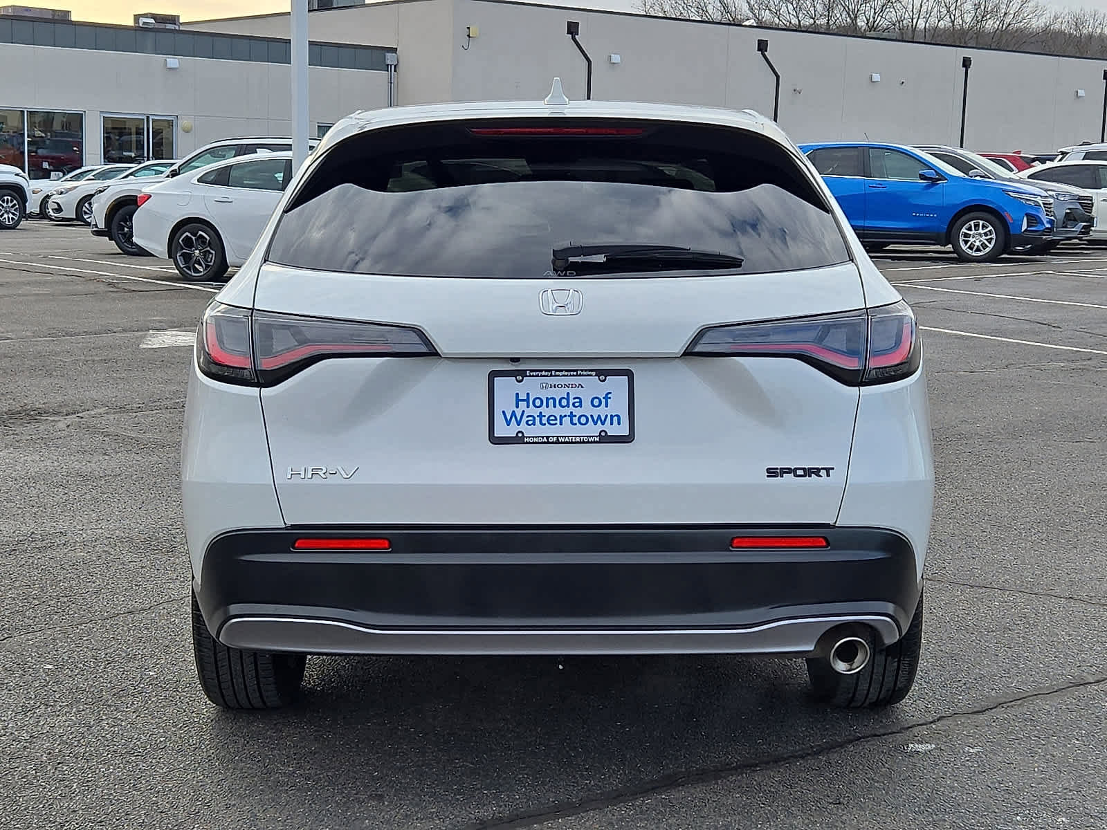 Used 2025 Honda HR-V Sport image 6