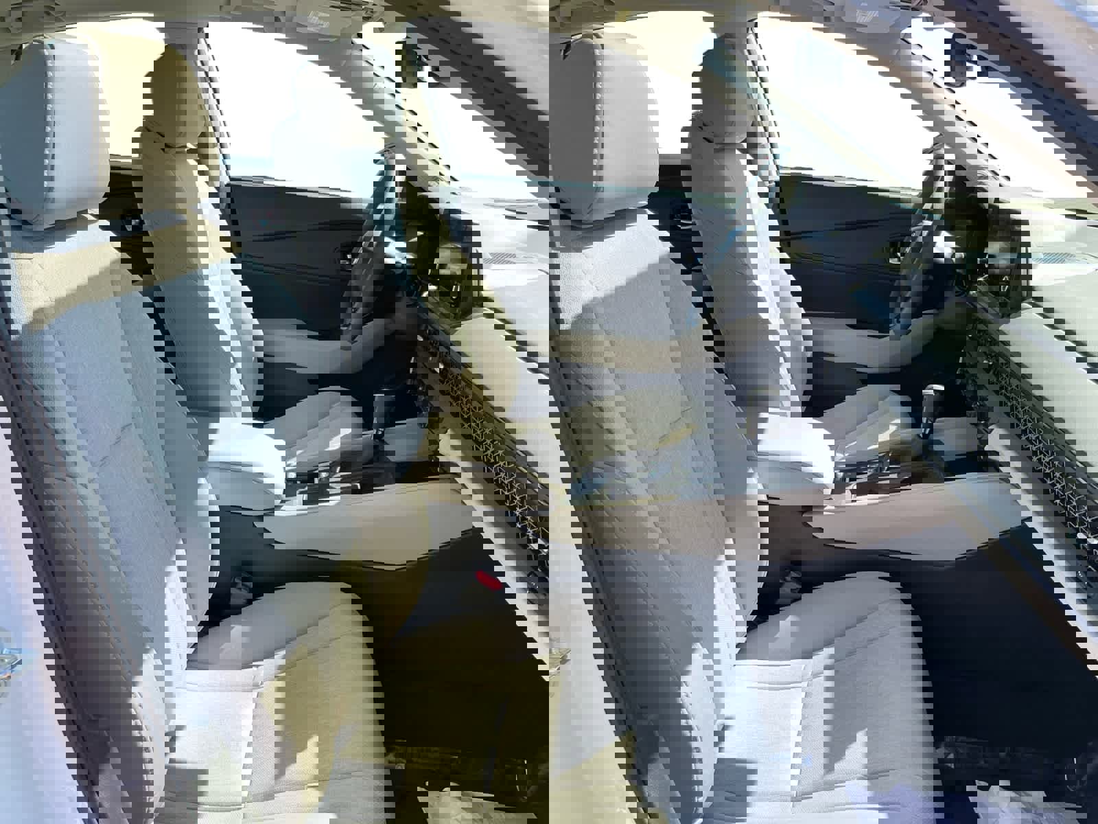 Used 2025 Honda Accord SE image 15