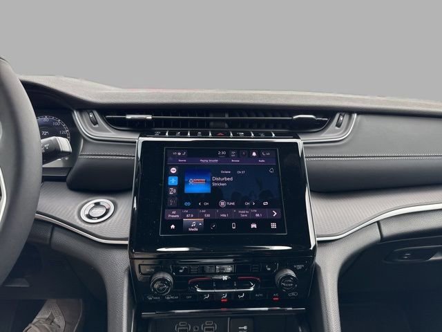 New 2025 Jeep Grand Cherokee L Laredo w/ Luxury Tech Group I image 16