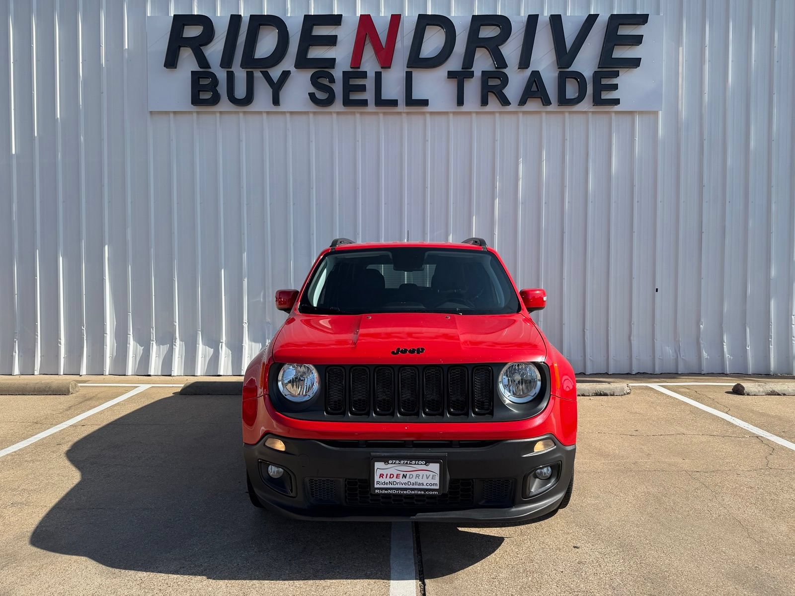 Used 2018 Jeep Renegade Altitude w/ Popular Equipment Group FWD image 10