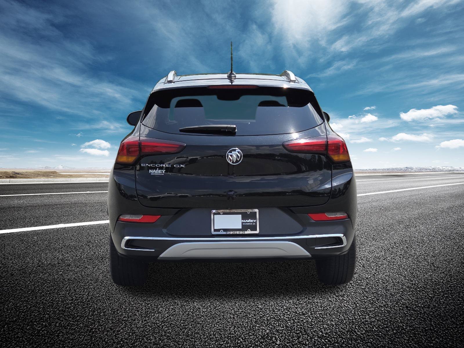 Used 2022 Buick Encore GX Essence w/ Experience Buick Package FWD image 16