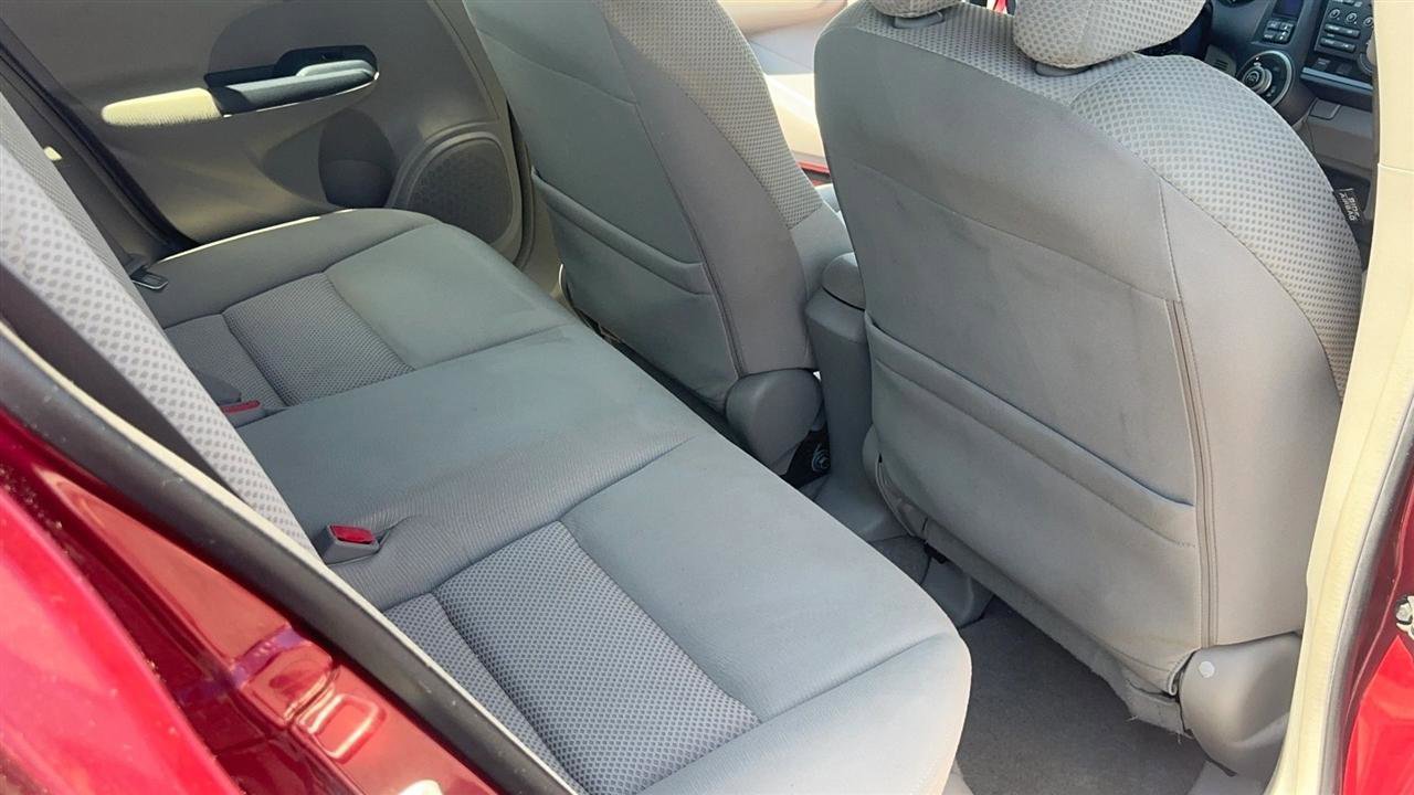 Used 2010 Honda Insight EX image 30