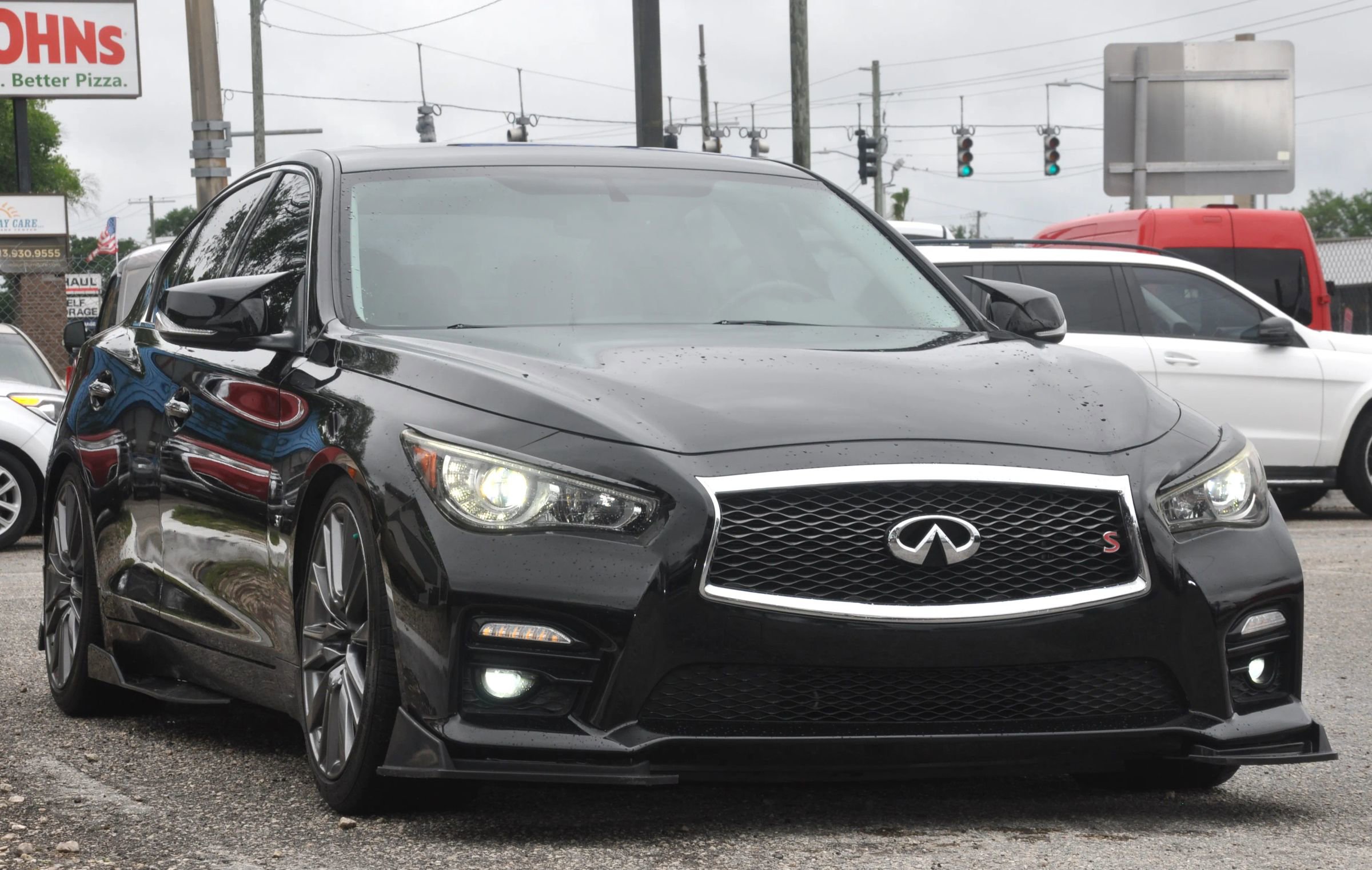 Used 2014 INFINITI Q50 Premium w/ Navigation Package RWD image 3