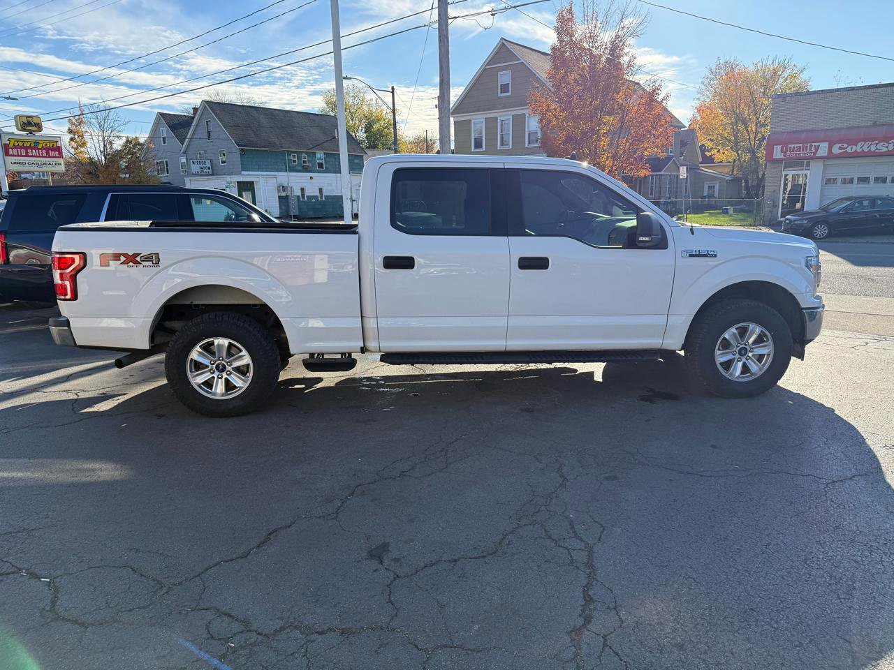 Used 2019 Ford F150 XLT w/ Equipment Group 301A Mid image 4
