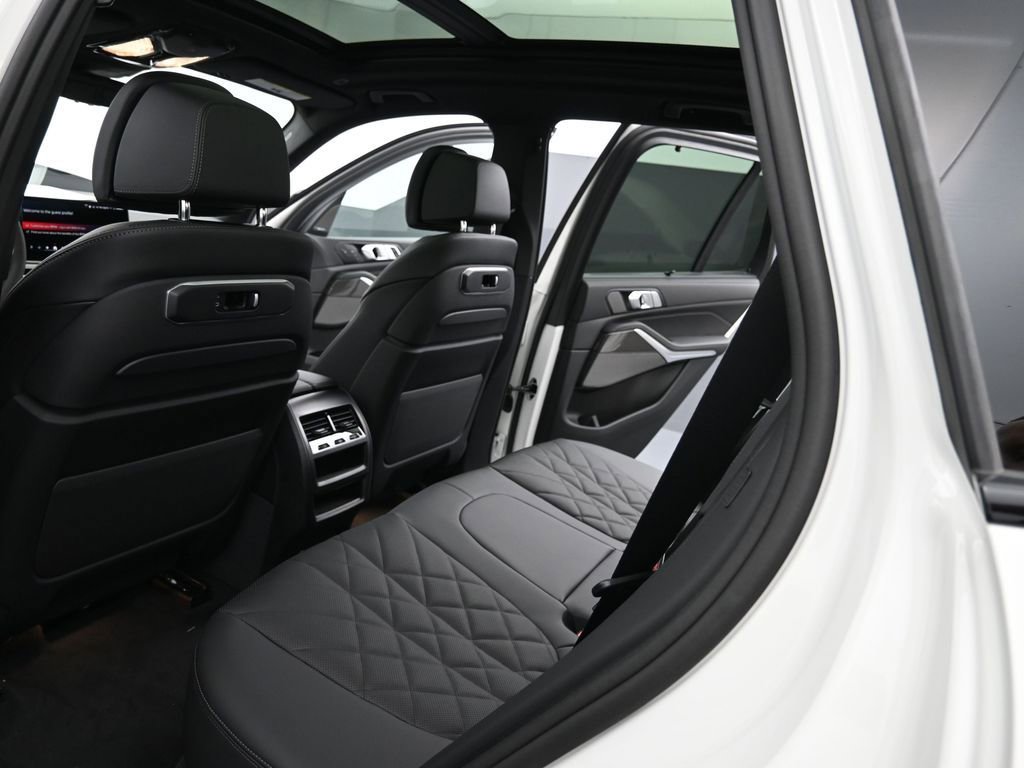 New 2026 BMW X5 M60i AWD/4WD image 35
