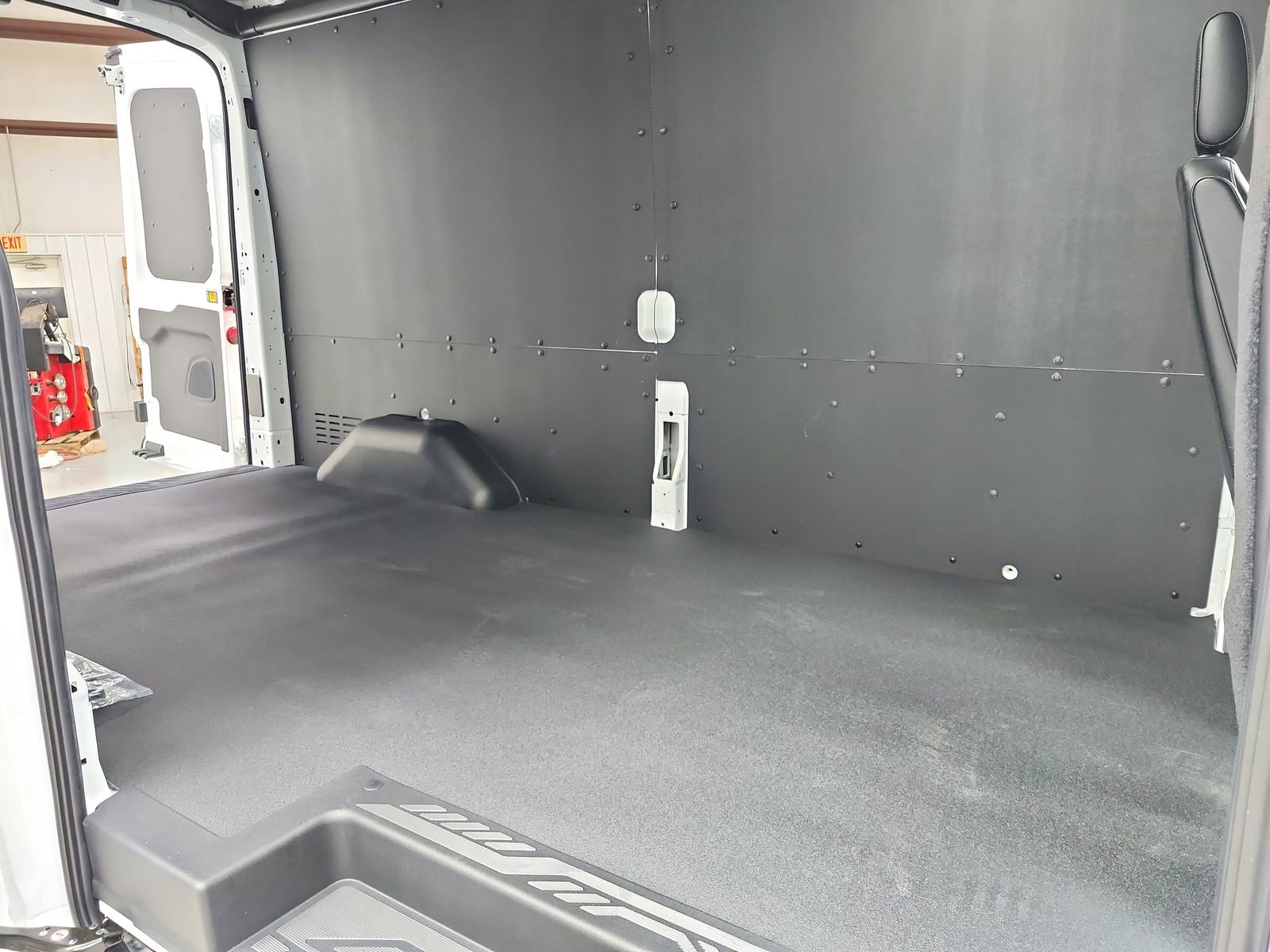 New 2026 Ford Transit 250 148 Medium Roof w/ Load Area Protection Package image 33