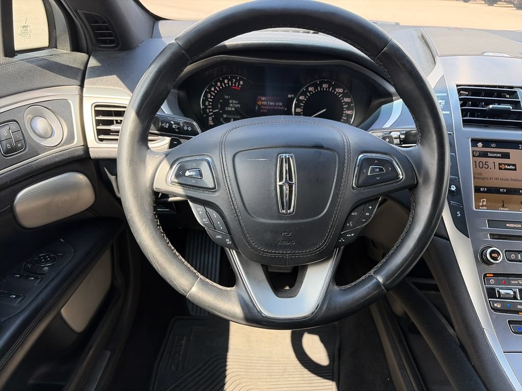 Used 2017 Lincoln MKZ Reserve w/ Luxury Package AWD/4WD image 15
