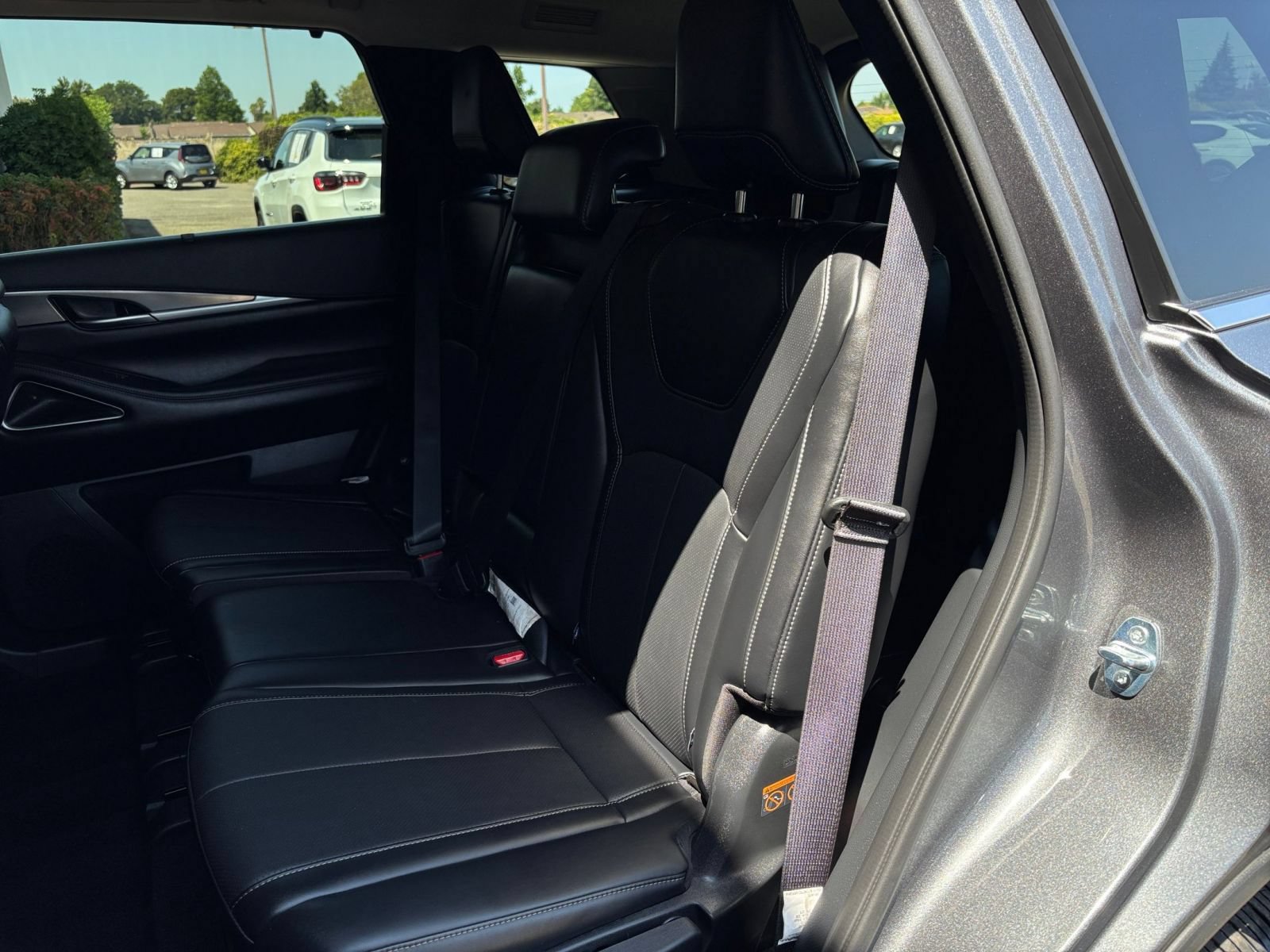 Used 2026 INFINITI QX60 Luxe AWD/4WD image 41