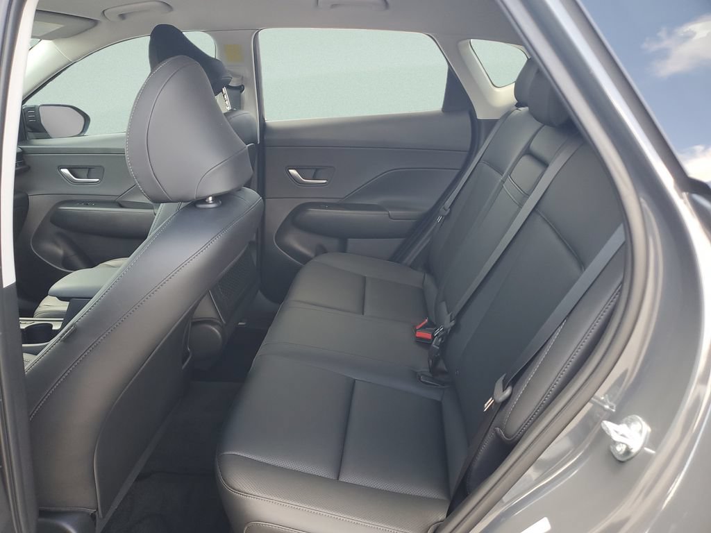 Used 2026 Hyundai Kona SEL Premium FWD image 11