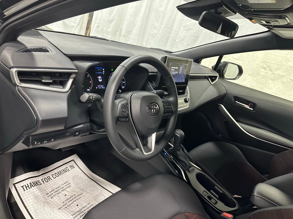 Used 2025 Toyota Corolla SE FWD image 15
