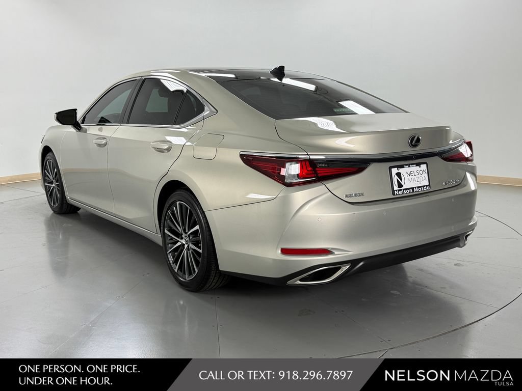 Used 2024 Lexus ES 350 w/ Premium Package FWD image 6