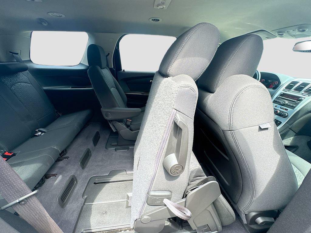 Used 2012 GMC Acadia SLE AWD/4WD image 25