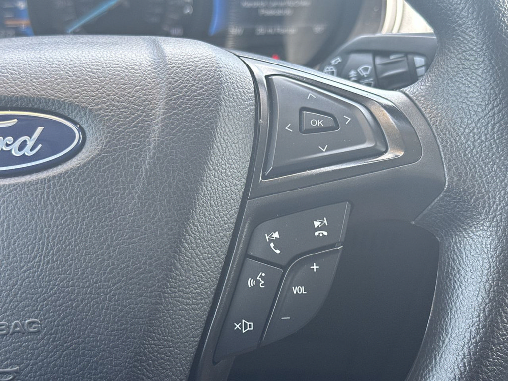Used 2024 Ford Edge SE w/ Black Appearance Package AWD/4WD image 30