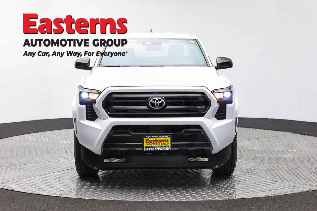 Used 2025 Toyota Tacoma SR RWD image 2