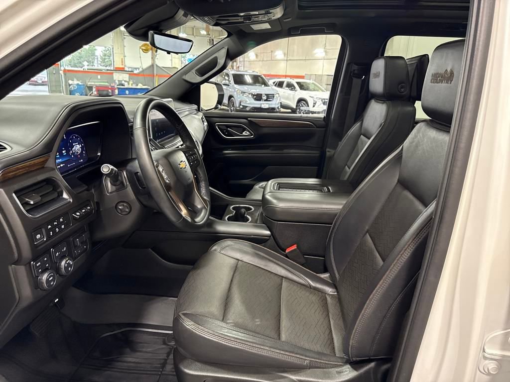 Certified 2024 Chevrolet Suburban High Country image 20