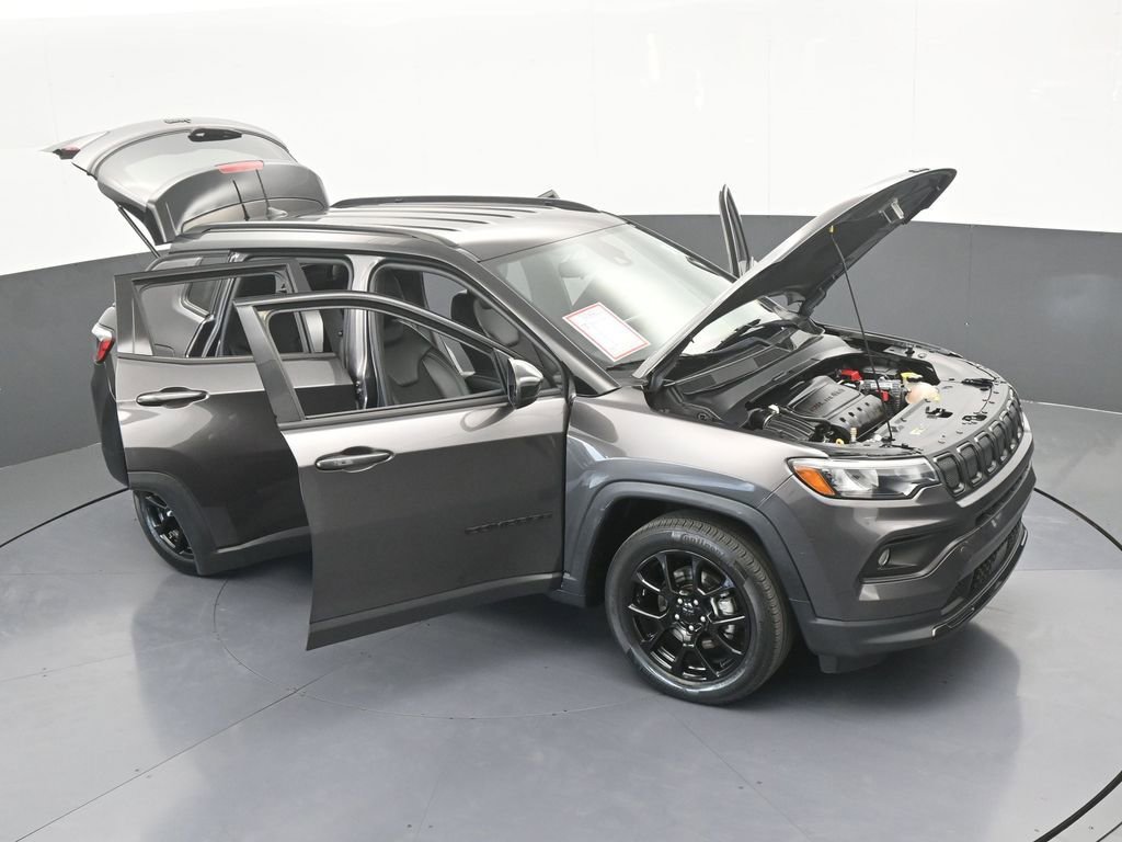 Used 2022 Jeep Compass Altitude image 66