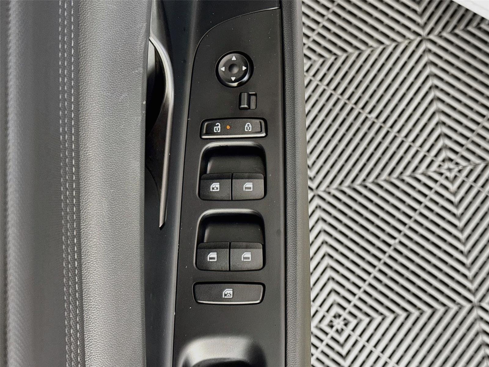 Certified 2026 Hyundai Elantra Sport FWD image 18
