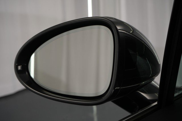 Used 2022 Porsche Macan S image 25