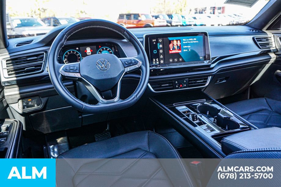 Used 2024 Volkswagen Atlas Cross Sport SE image 26
