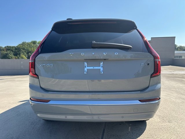 New 2026 Volvo XC90 B6 Plus w/ Protection Package Premier image 6