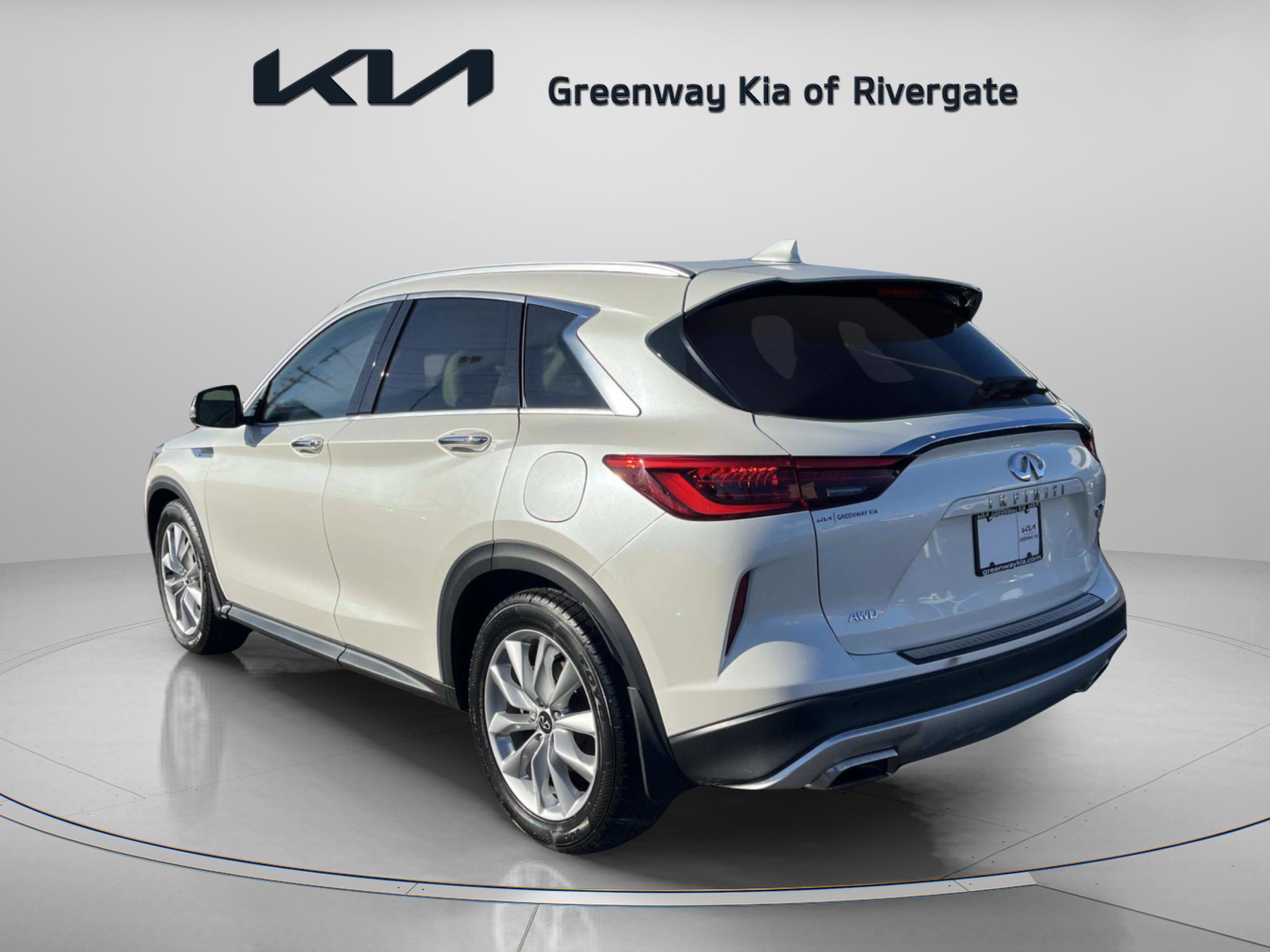 Used 2021 INFINITI QX50 Essential w/ Cargo Package image 5