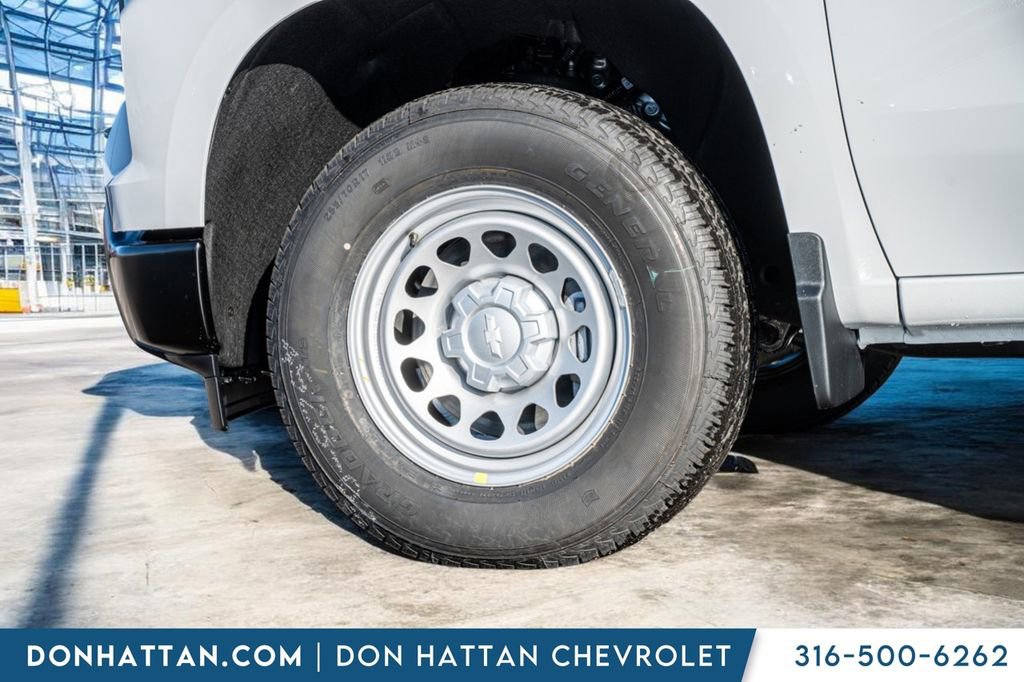 New 2026 Chevrolet Silverado 1500 W/T w/ Trailering Package image 33