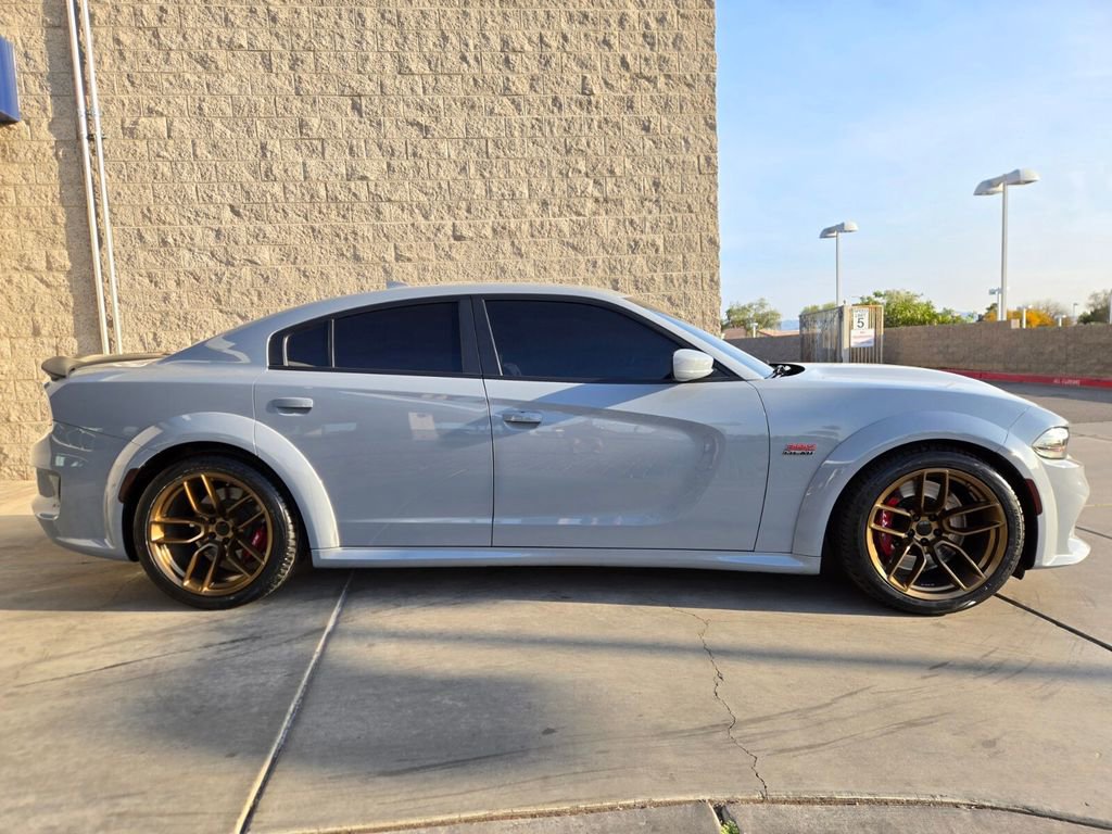 Used 2022 Dodge Charger Scat Pack RWD image 6
