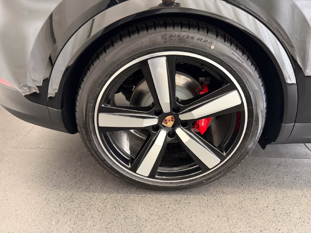 New 2026 Porsche Cayenne S AWD/4WD image 12