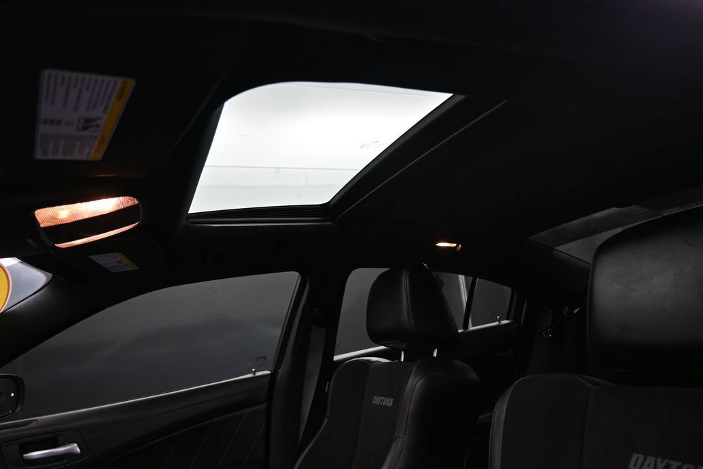 Used 2023 Dodge Charger R/T w/ Daytona Edition Group RWD image 22