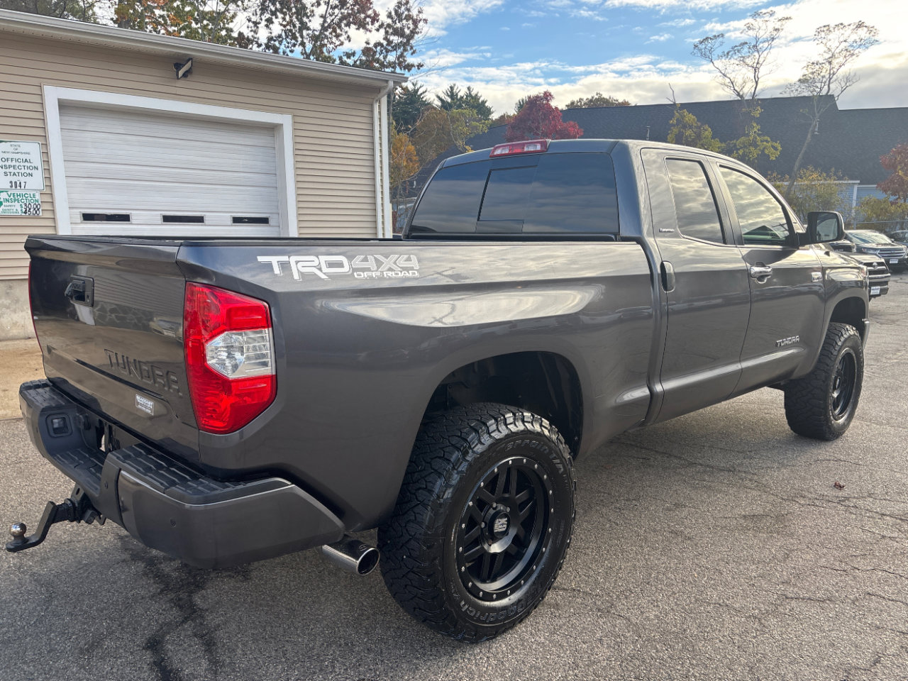 Used 2019 Toyota Tundra Limited image 5