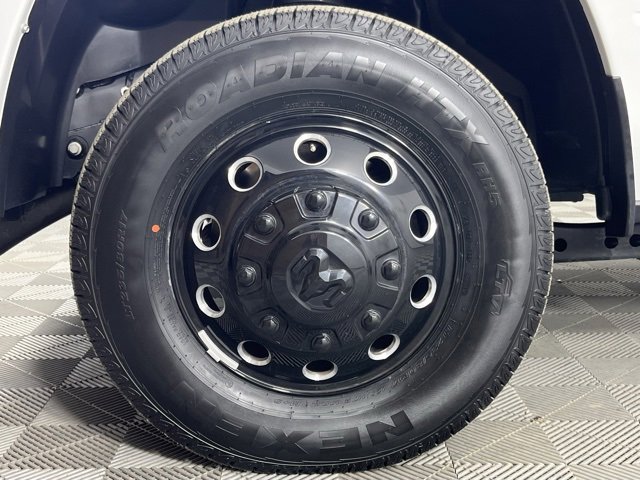 Used 2024 RAM 3500 Laramie w/ Night Edition image 10