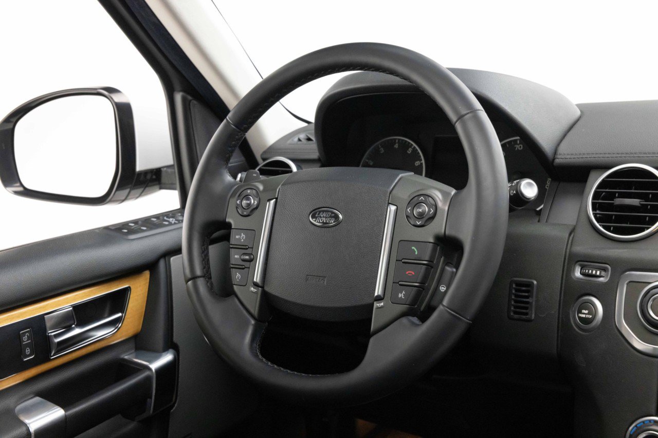 Used 2014 Land Rover LR4 HSE AWD/4WD image 10