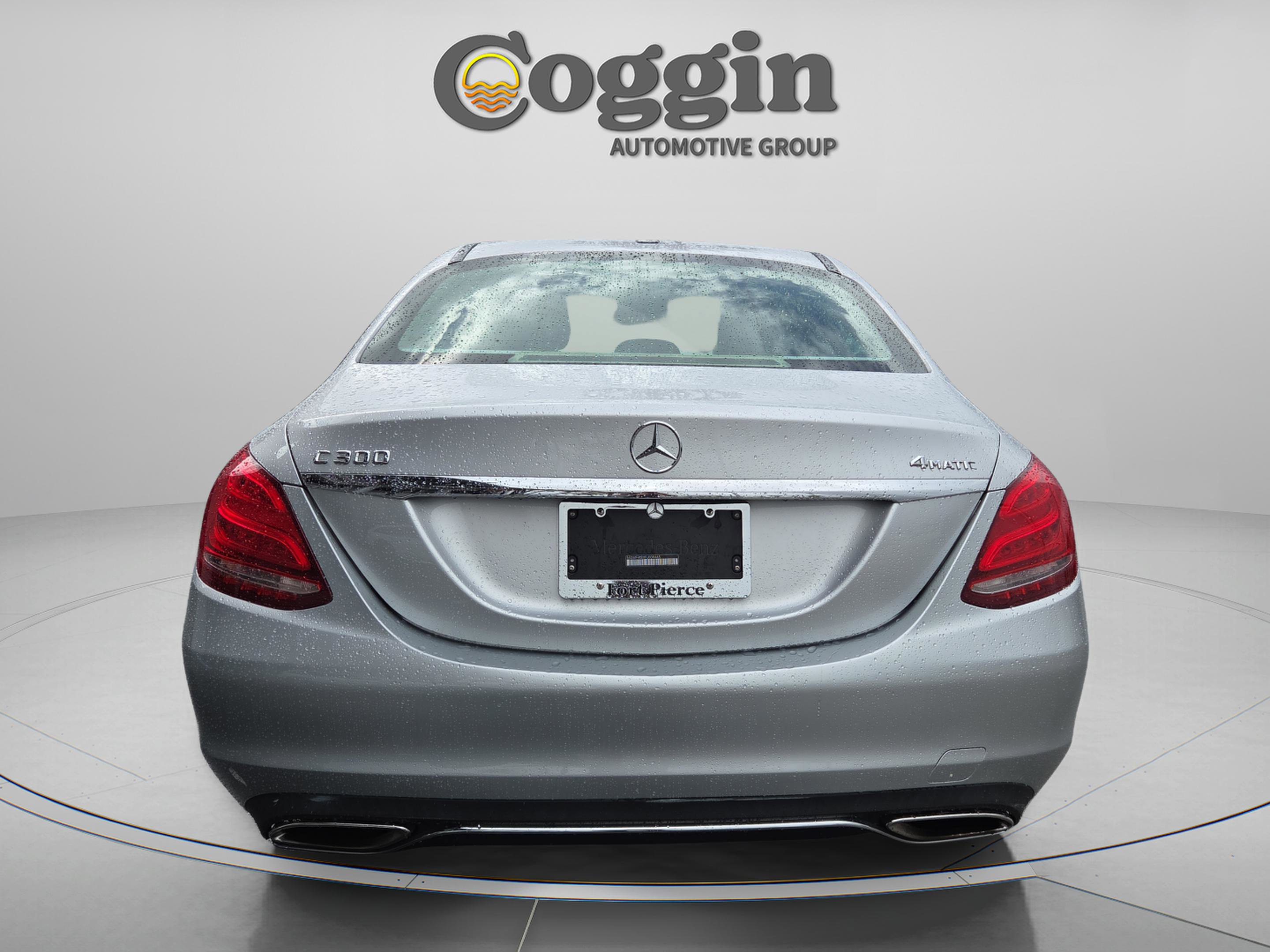 Used 2015 Mercedes-Benz C 300 4MATIC Sedan image 5