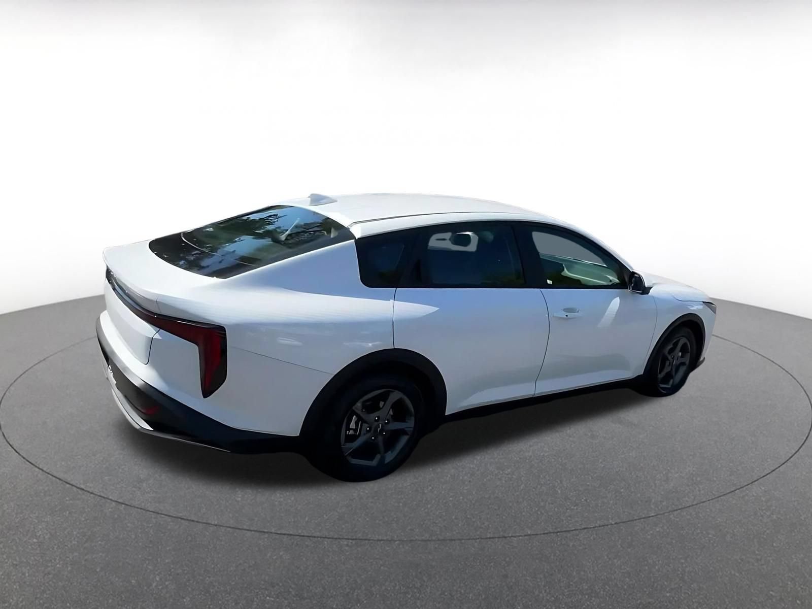 Used 2026 Kia K4 FWD image 15